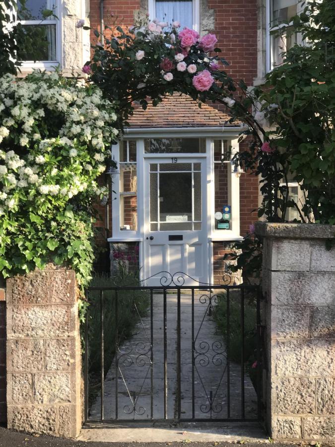 Arbour House B&B สวาเนจ ภายนอก รูปภาพ
